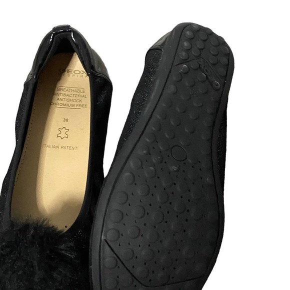 Geox Black Sparkle Pom Pom Ballet Flats Size 38 or approx US 7 - Picture 3 of 9